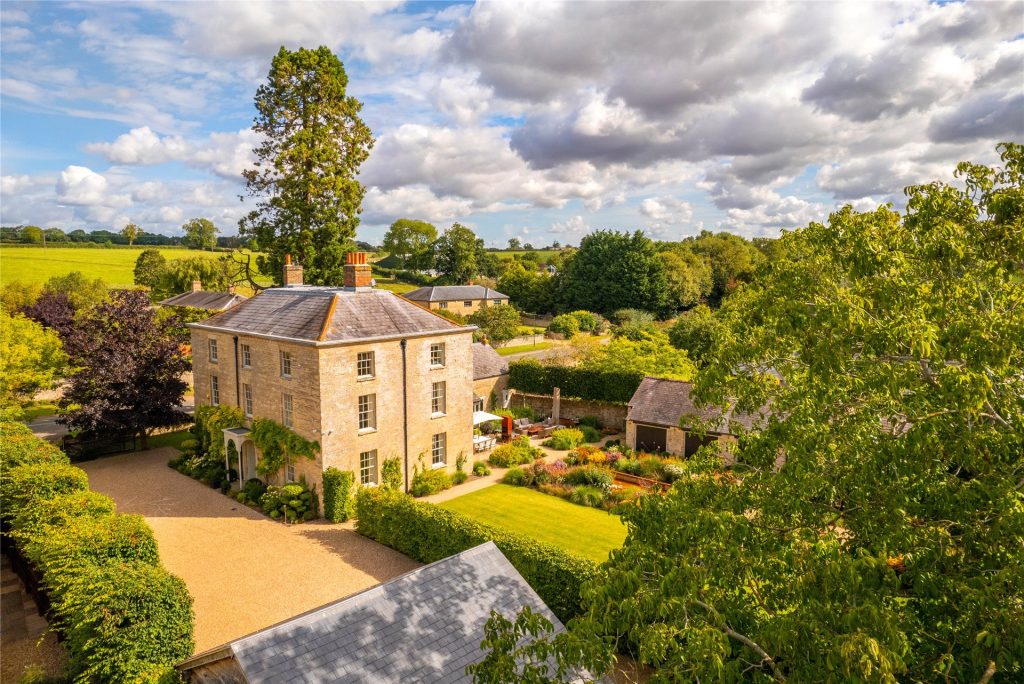 steps to buying a house for the first time
